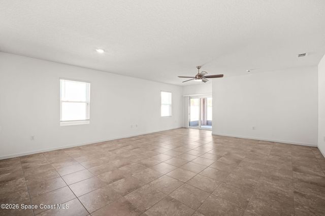 389 Guinevere Drive SW, Palm Bay, FL 32908