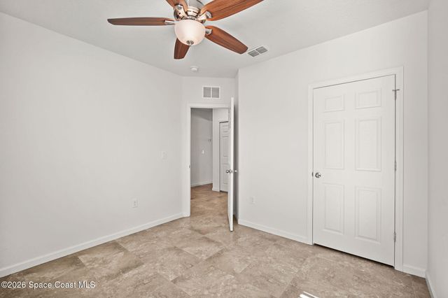 389 Guinevere Drive SW, Palm Bay, FL 32908