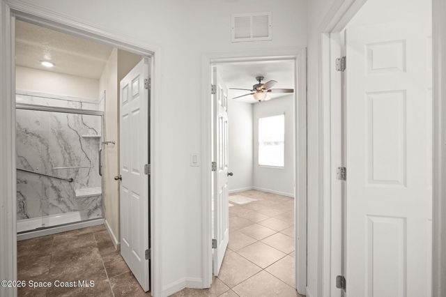 389 Guinevere Drive SW, Palm Bay, FL 32908