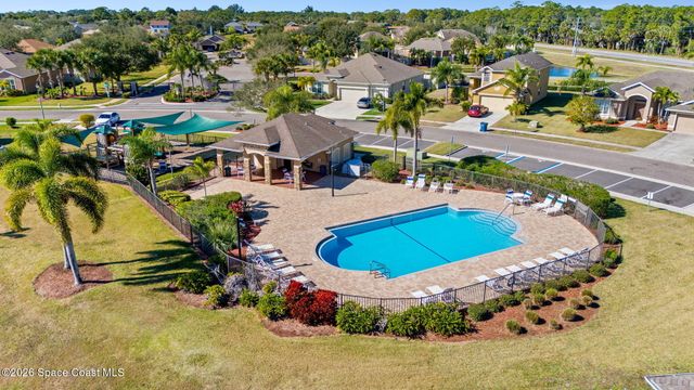 389 Guinevere Drive SW, Palm Bay, FL 32908