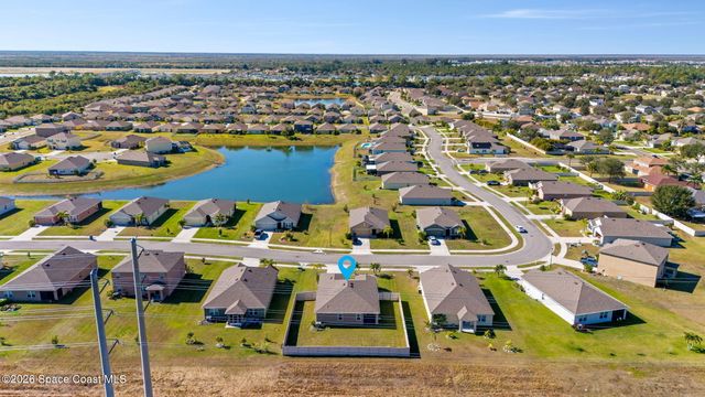 389 Guinevere Drive SW, Palm Bay, FL 32908