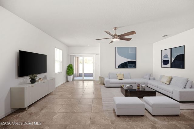 389 Guinevere Drive SW, Palm Bay, FL 32908