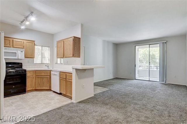 1830 BUFFALO Drive 2083, Las Vegas, NV 89128