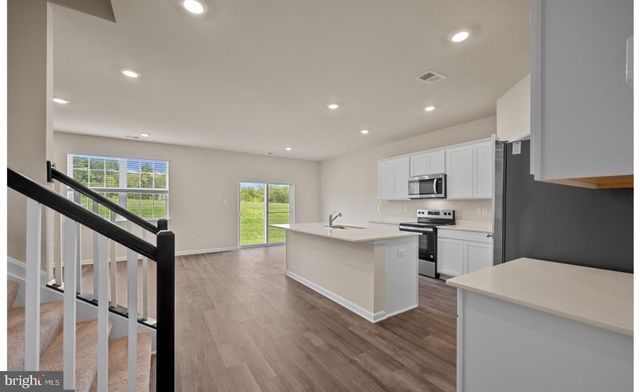 313 ATKINSON ST, Shenandoah Junction, WV 25442