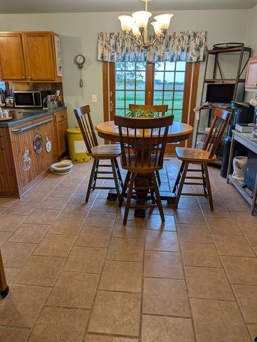 33968 MYELLE Road, Kingston, IL 60145
