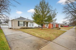 12843 Lenore, Redford Charter Township, MI 48239