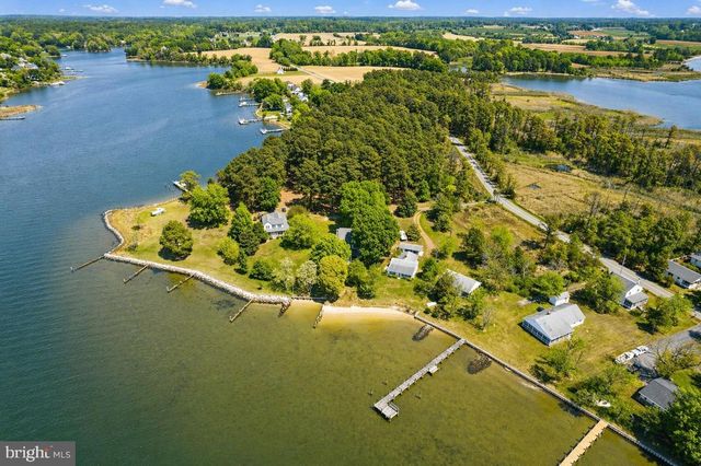 4005 LLOYD BOWEN, Saint Leonard, MD 20685