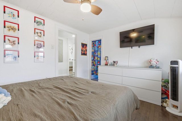 7717 17th AVENUE, Kenosha, WI 53143