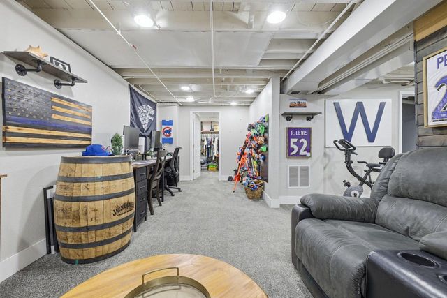 7717 17th AVENUE, Kenosha, WI 53143