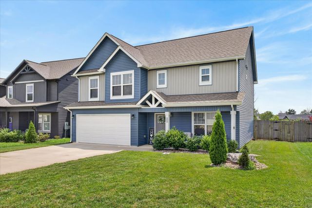 488 Kinslow Ct, Clarksville, TN 37040