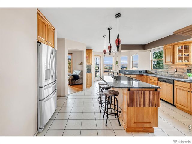 11730 Pointe View Drive, Longmont, CO 80503