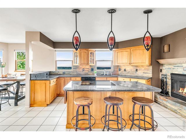 11730 Pointe View Drive, Longmont, CO 80503