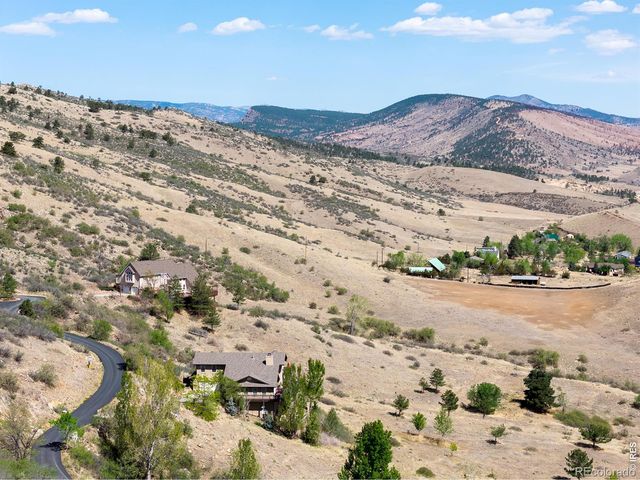 11730 Pointe View Drive, Longmont, CO 80503