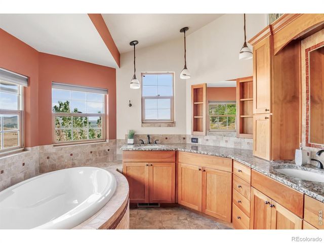 11730 Pointe View Drive, Longmont, CO 80503