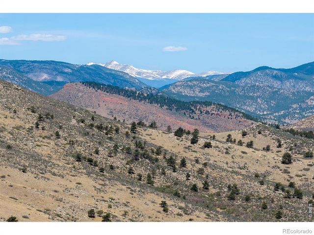 11730 Pointe View Drive, Longmont, CO 80503