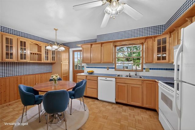 115 E PALM STREET, Davenport, FL 33837