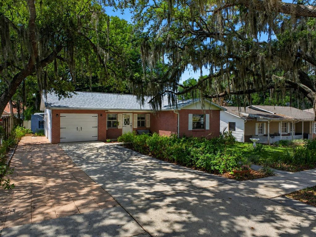 115 E PALM STREET, Davenport, FL 33837