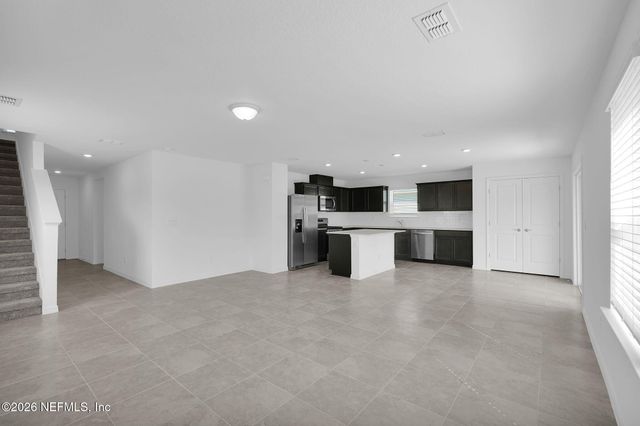 7039 SANDPERCH Street, Jacksonville, FL 32244