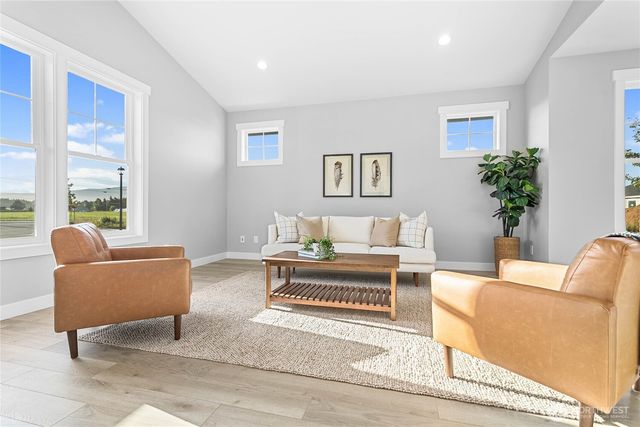 1501 Bowfin Court, Lynden, WA 98264