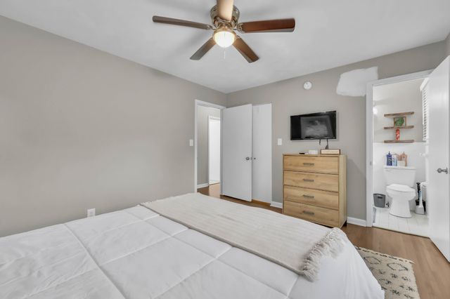 573 Chesterfield Dr, Clarksville, TN 37043