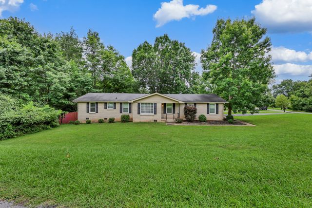 573 Chesterfield Dr, Clarksville, TN 37043