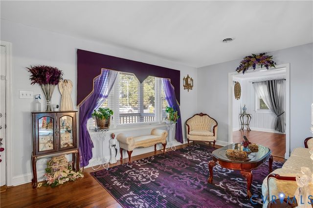 701 N Courthouse Rd, North Chesterfield, VA 23236
