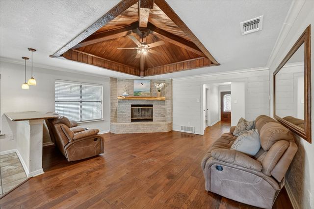 5608 Autumn Wheat Trail, Arlington, TX 76017
