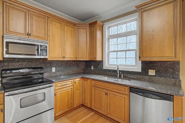 107 Grove Park Lane, Madison, AL 35758