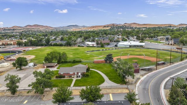 908 12th Street, Sparks, NV 89431
