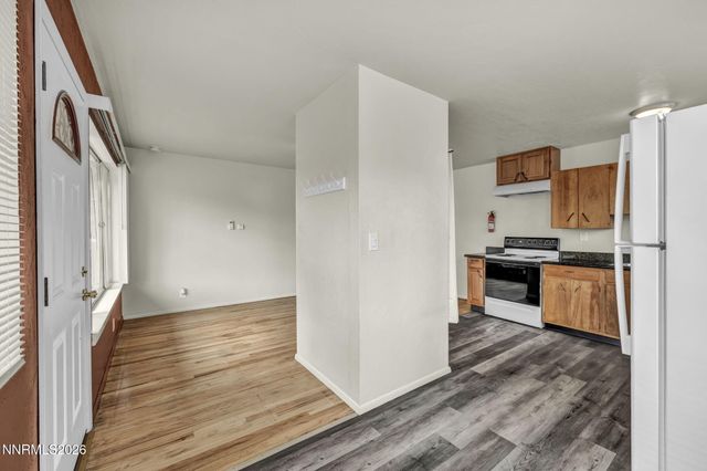 908 12th Street, Sparks, NV 89431
