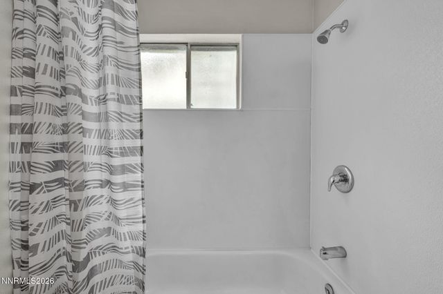 908 12th Street, Sparks, NV 89431