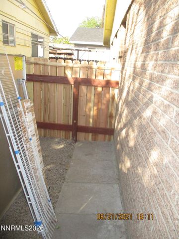 908 12th Street, Sparks, NV 89431