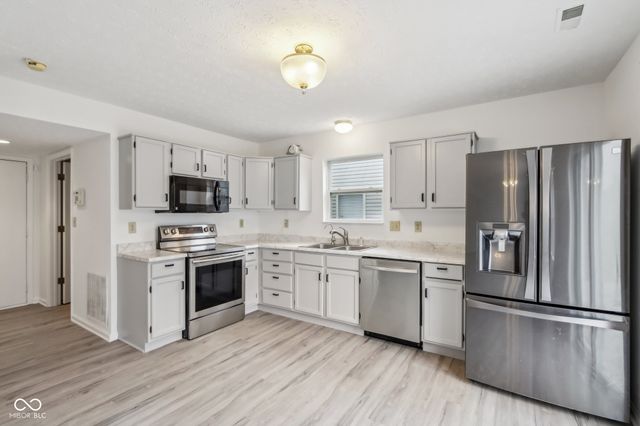 5344 Arbor Creek Drive, Indianapolis, IN 46254