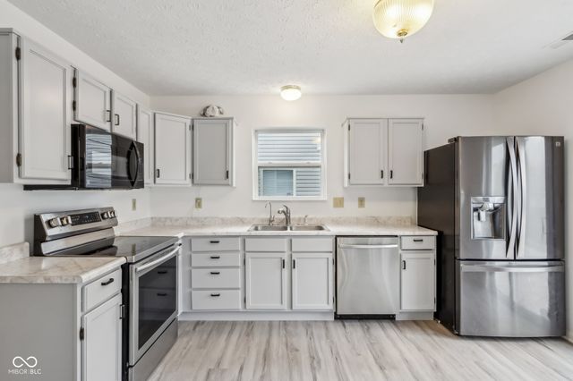 5344 Arbor Creek Drive, Indianapolis, IN 46254