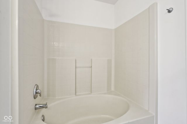 5344 Arbor Creek Drive, Indianapolis, IN 46254