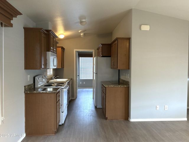 2206 S Ellsworth Road 1736, Mesa, AZ 85209