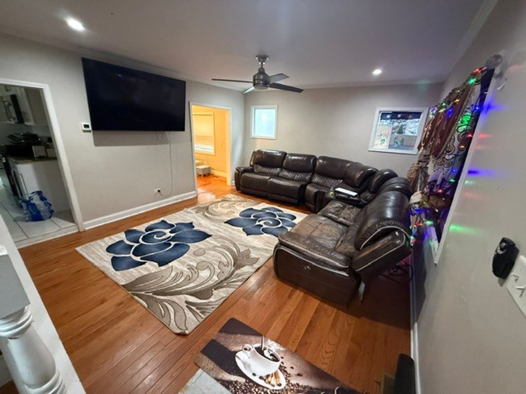1939 Hartrey Avenue, Evanston, IL 60201 — photo 2