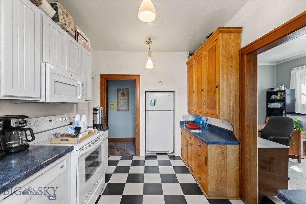 236 S 3rd Street, Livingston, MT 59047 photo 83