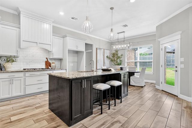 15917 Foxtail Trail, Edmond, OK 73013