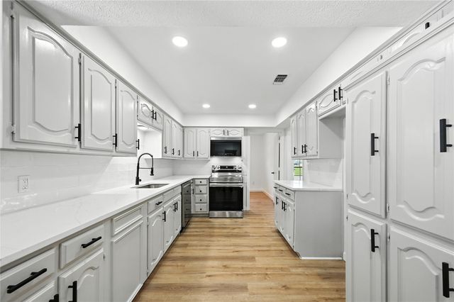 3309 Larkin Lane, Rowlett, TX 75089