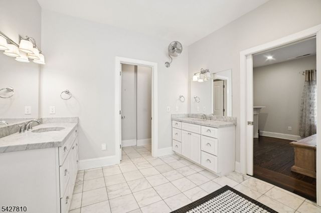 77 Kent Place Blvd, Summit City, NJ 07901