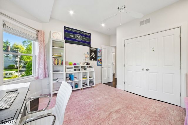 77 Kent Place Blvd, Summit City, NJ 07901