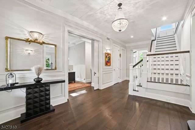 77 Kent Place Blvd, Summit City, NJ 07901