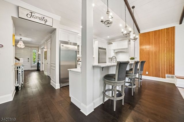 77 Kent Place Blvd, Summit City, NJ 07901