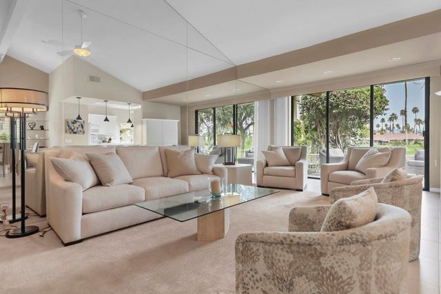 58 Lookout Drive, Palm Desert, CA 92211