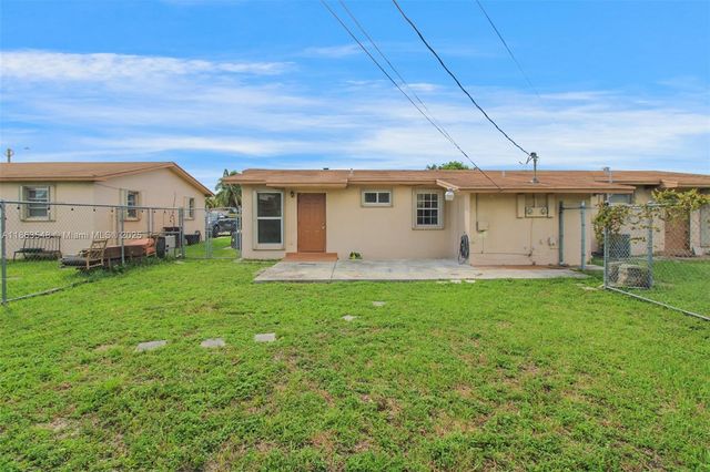 11332 SW 207th Dr 1, Miami, FL 33189