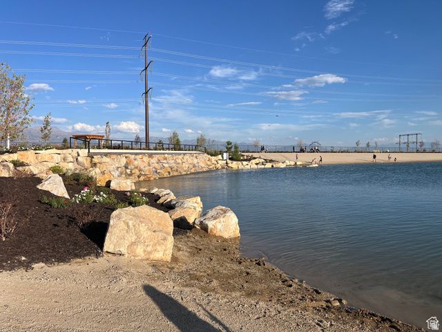 2191 N ELDERBERRY DR, Saratoga Springs, UT 84045