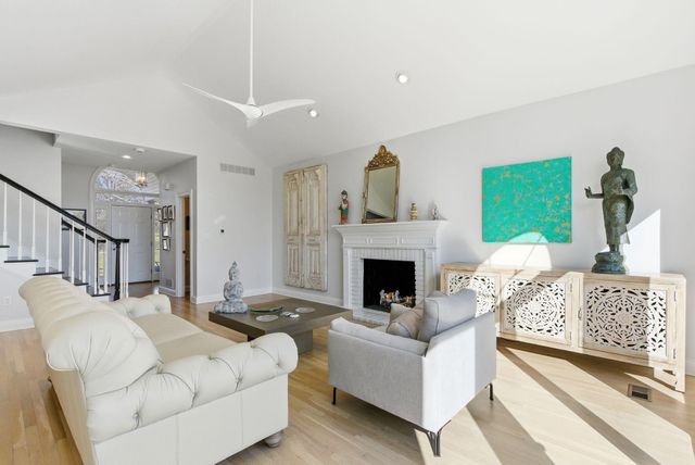 5770 Stewart Road, Lexington, KY 40516