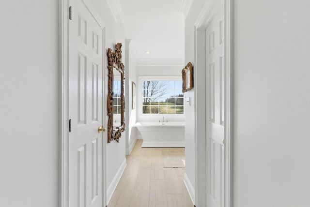 5770 Stewart Road, Lexington, KY 40516