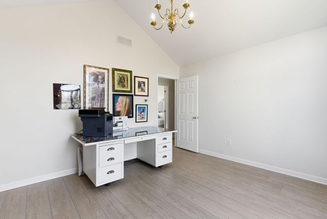 5770 Stewart Road, Lexington, KY 40516